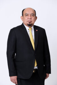 นายซูการ์โน มะทา