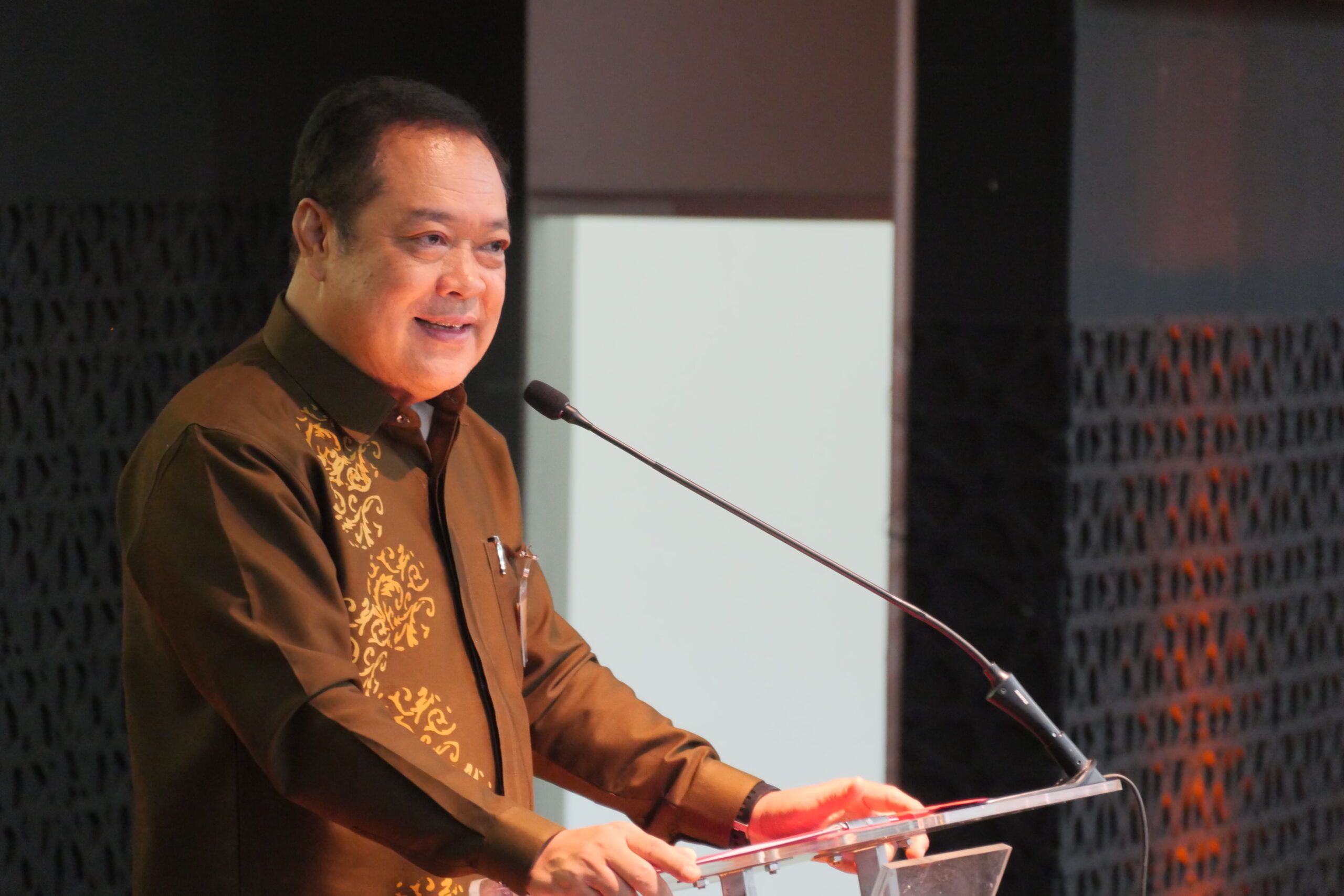 พรรคประชาชาติ ประชุมใหญ่สามัญประจำปี ‘69 ที่จังหวัดปัตตานี ”พันตำรวจเอก ทวี สอดส่อง“ ชูยุทธศาสตร์ ประชาชนเป็นศูนย์กลาง-ย้ำประชาธิปไตยต้องสร้างคุณภาพชีวิตที่ดีขึ้น